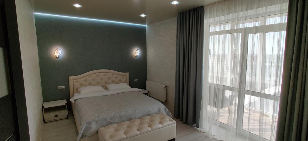 Apartmán Yarovytsya Vip In The Center Luck Exteriér fotografie